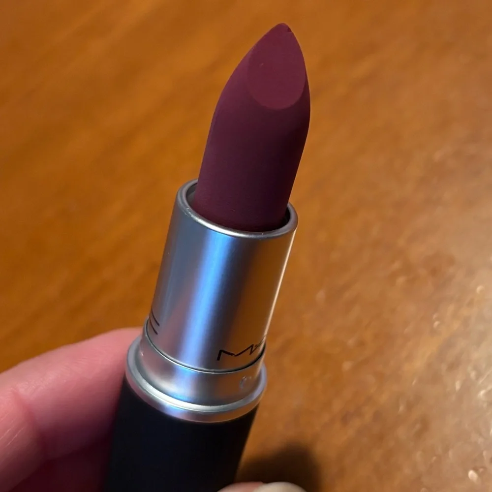 MAC Lipstick Burning Love